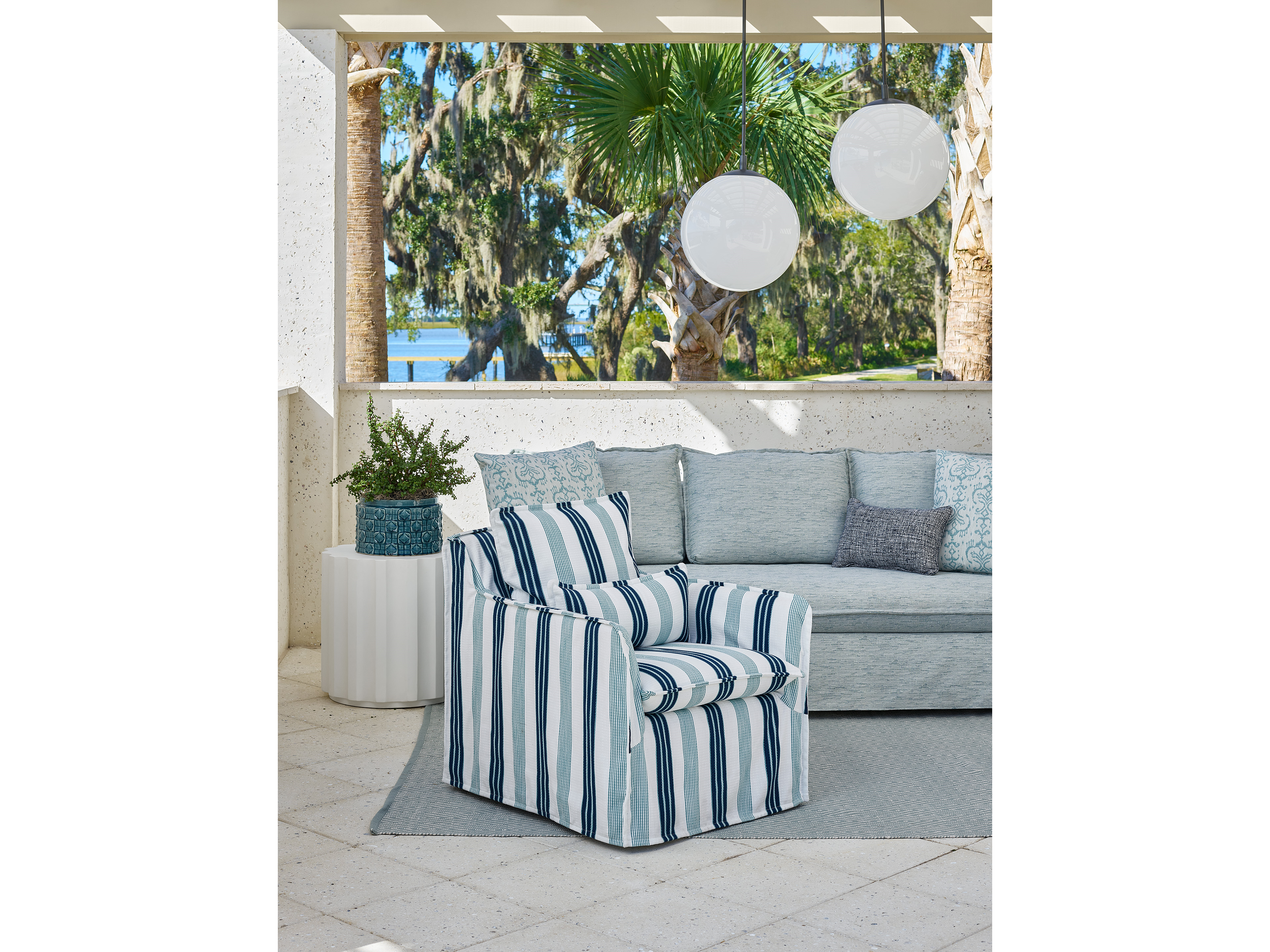 Siesta Key Outdoor Swivel Chair -Special Order Room Scene