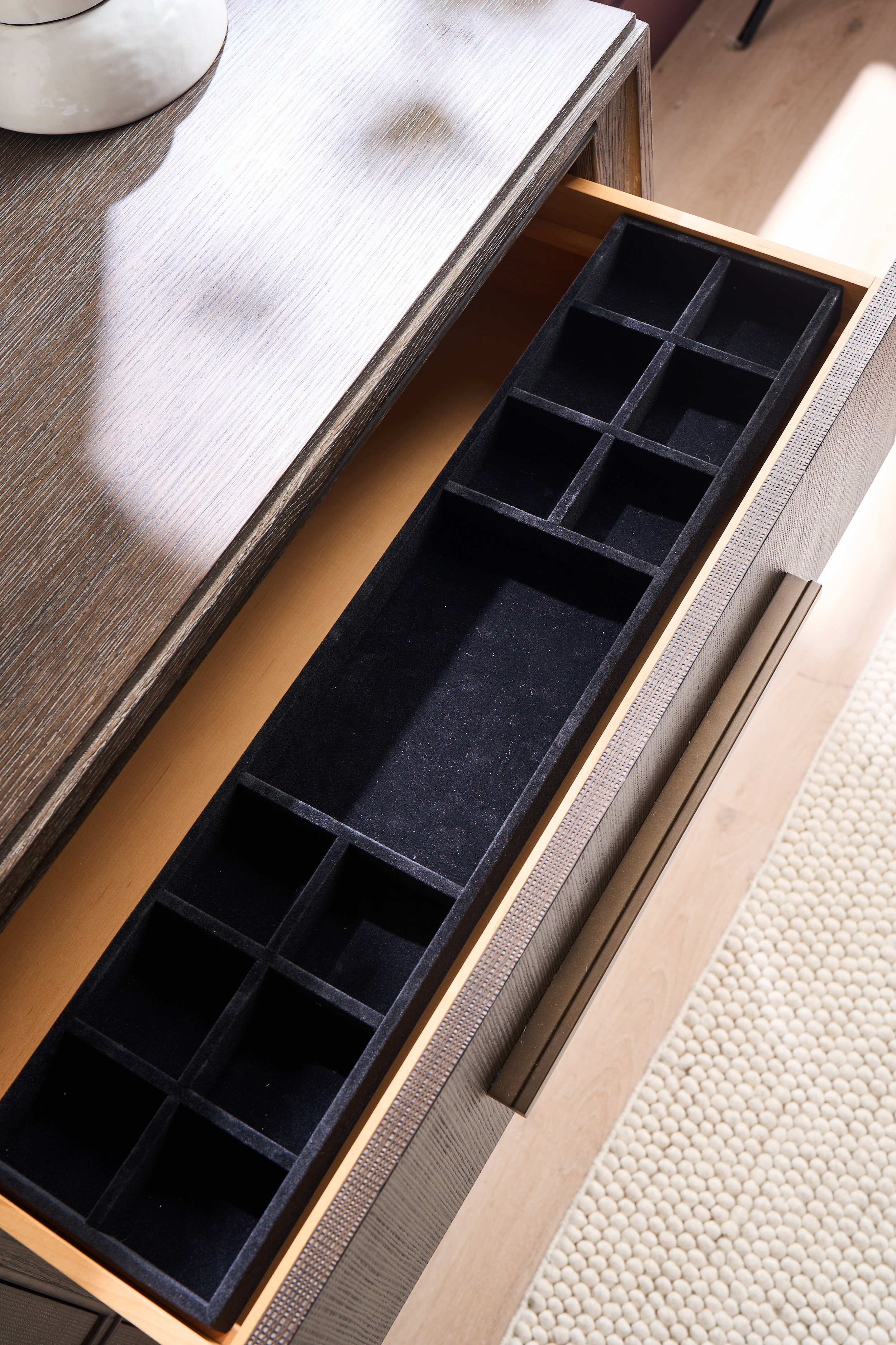 Jewelry Tray Slide Image