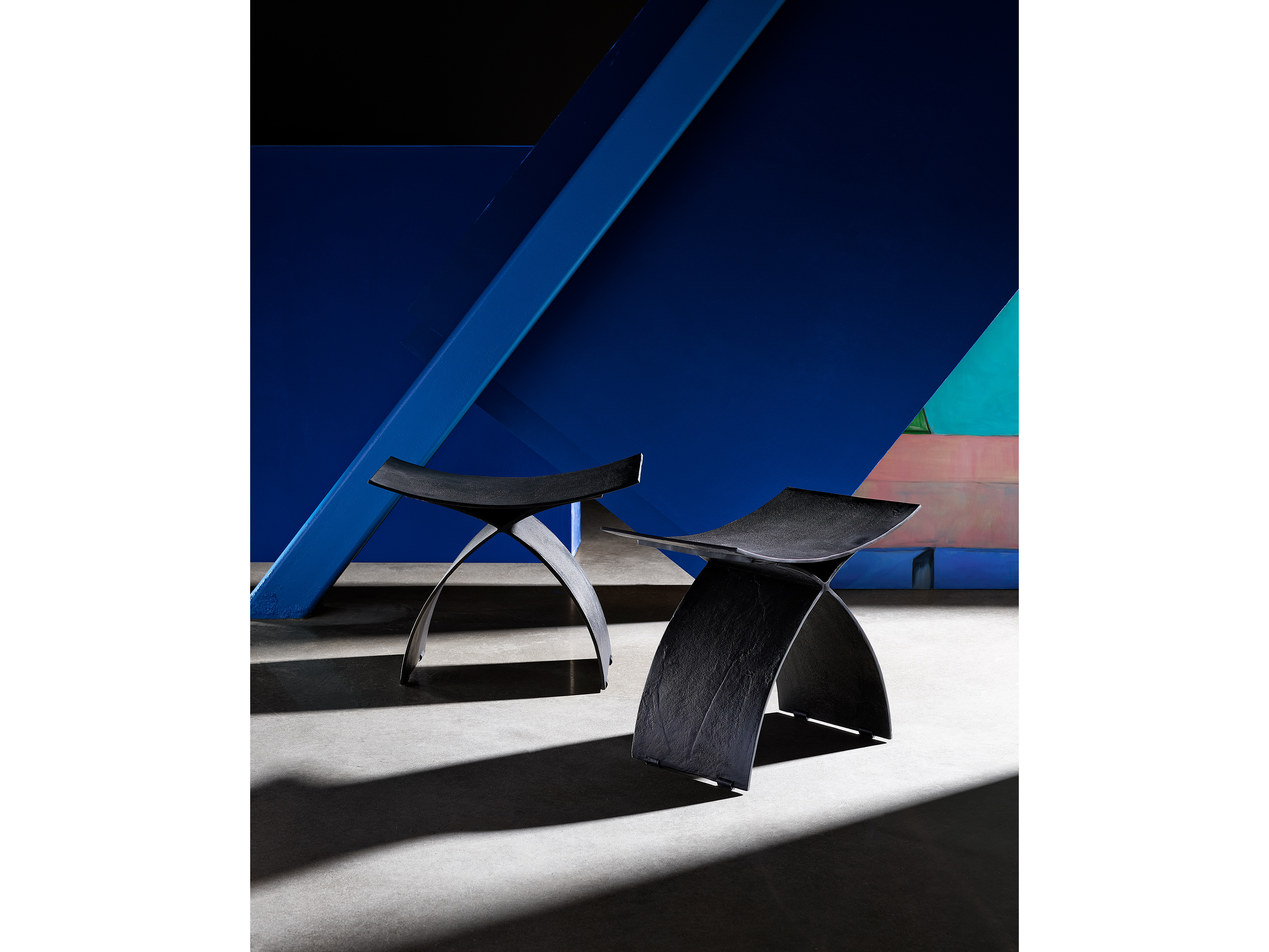 Kinetic Stool Room Scene