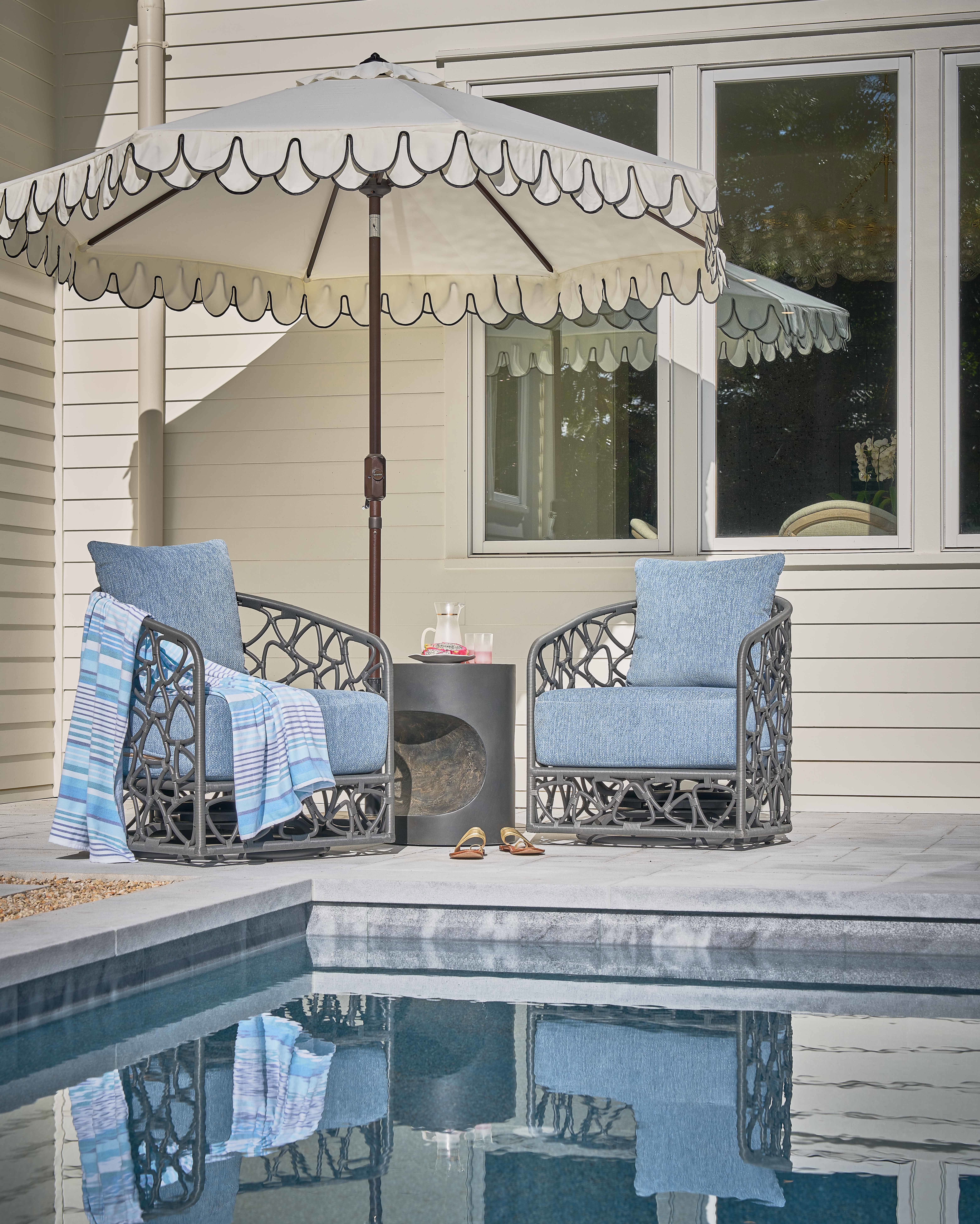 Pebble Swivel Chair Outdoor - Special Order Room Scene