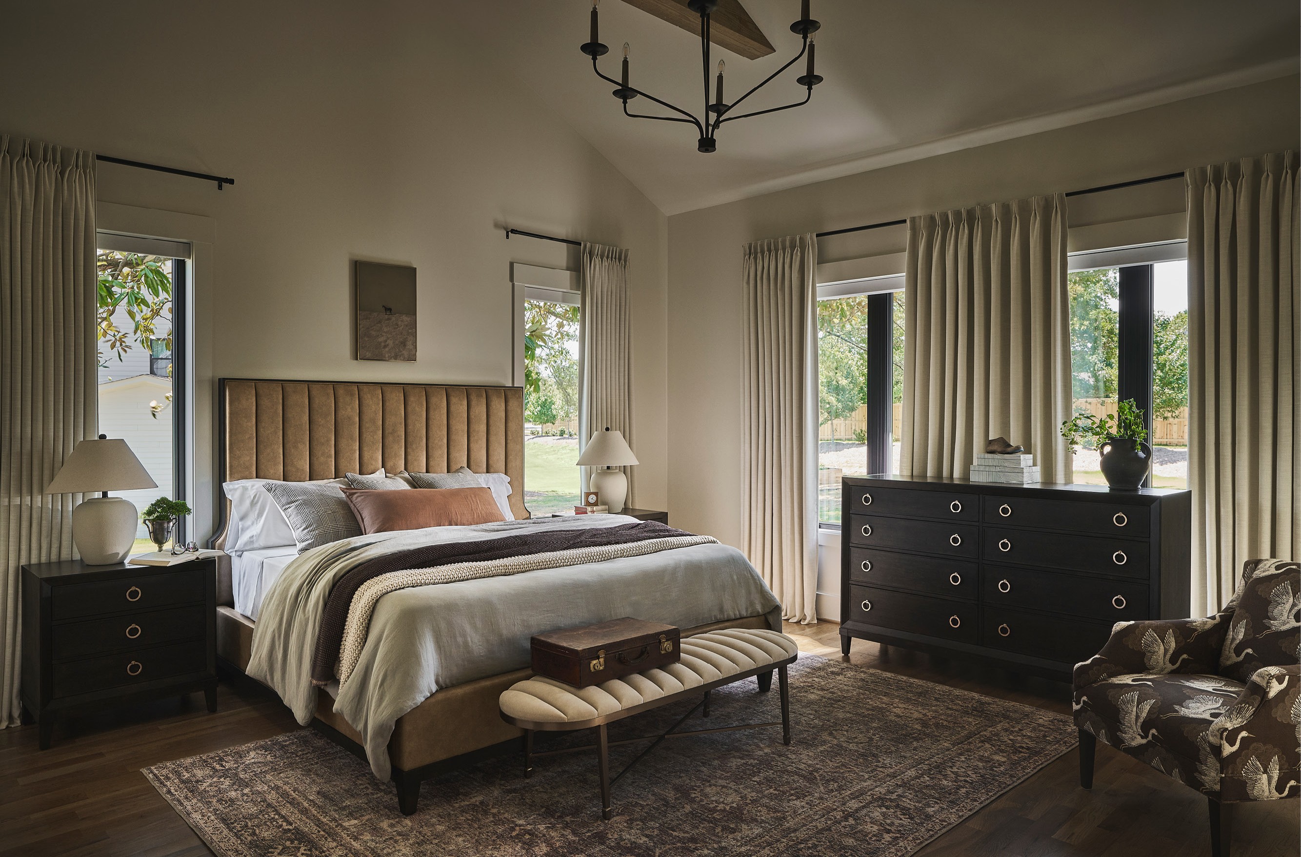 Fenwick Upholstered Bed King Room Scene