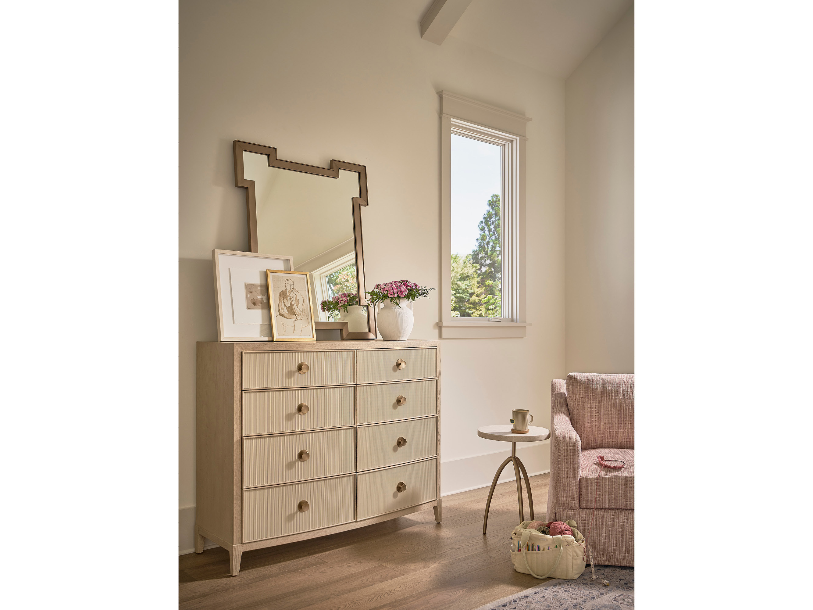 Paloma Dresser Room Scene