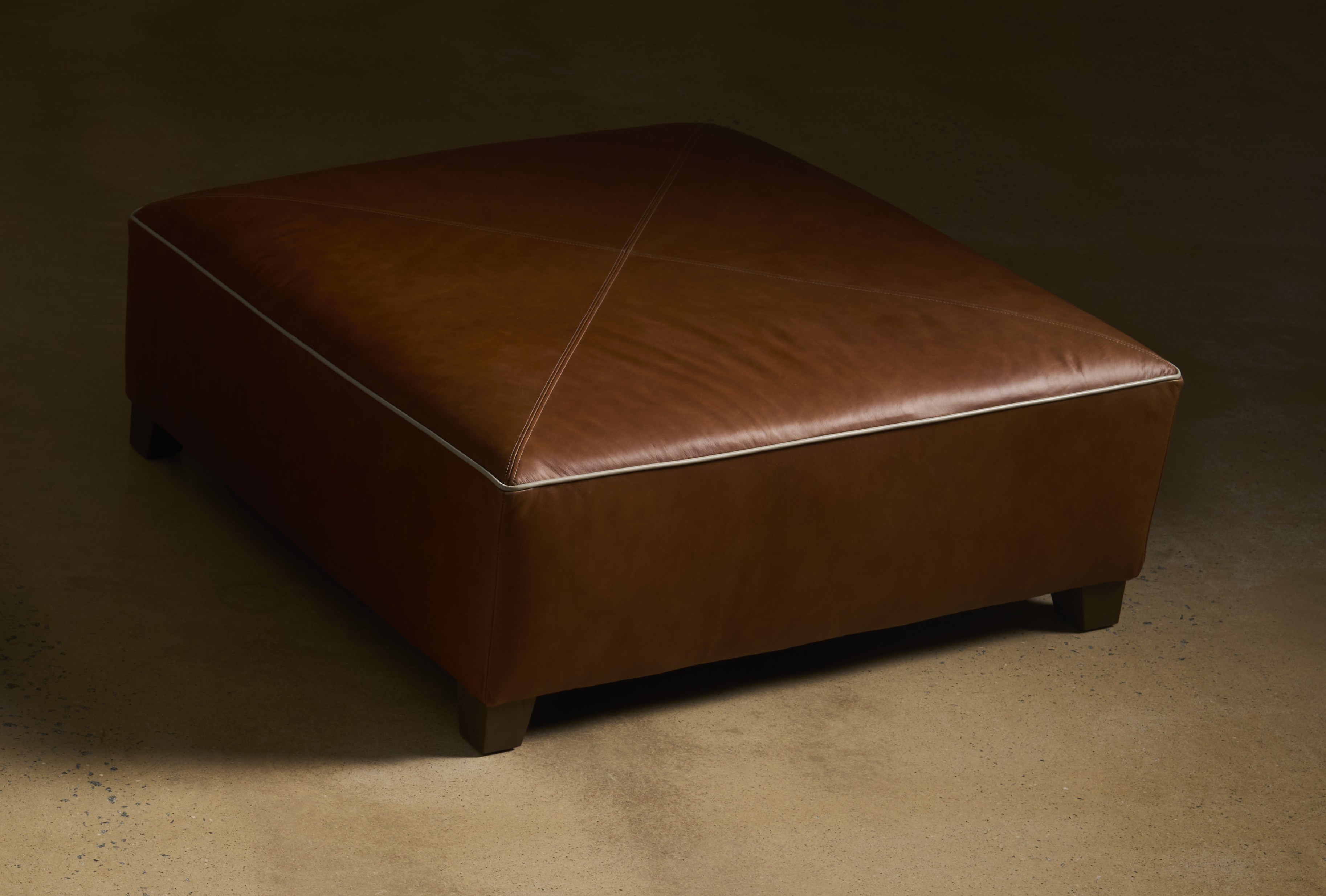 U Choose Square Ottoman 36 Room Scene
