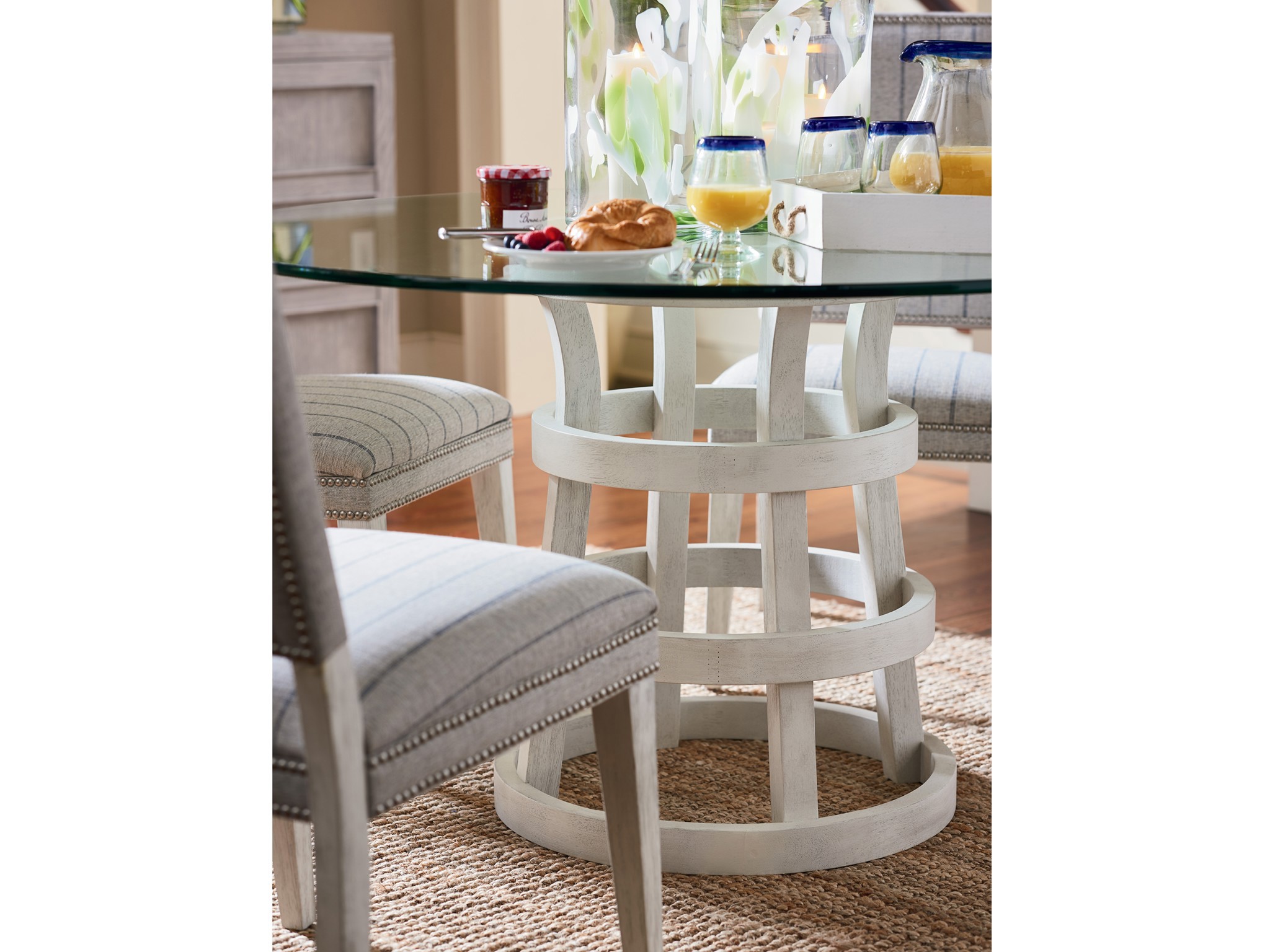 54 Dining Table - Detail