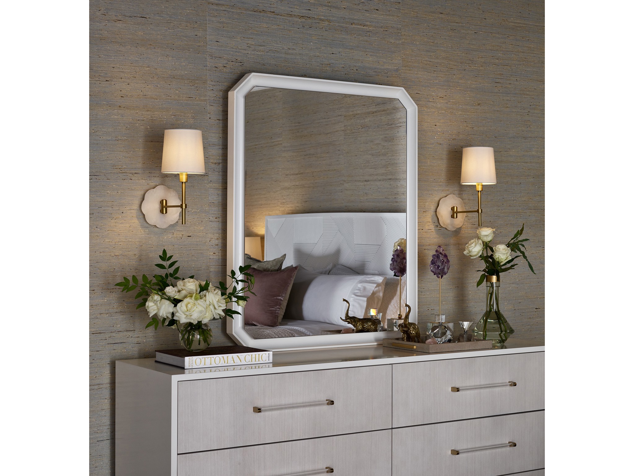 Brentwood Dresser - Multiple item room scene