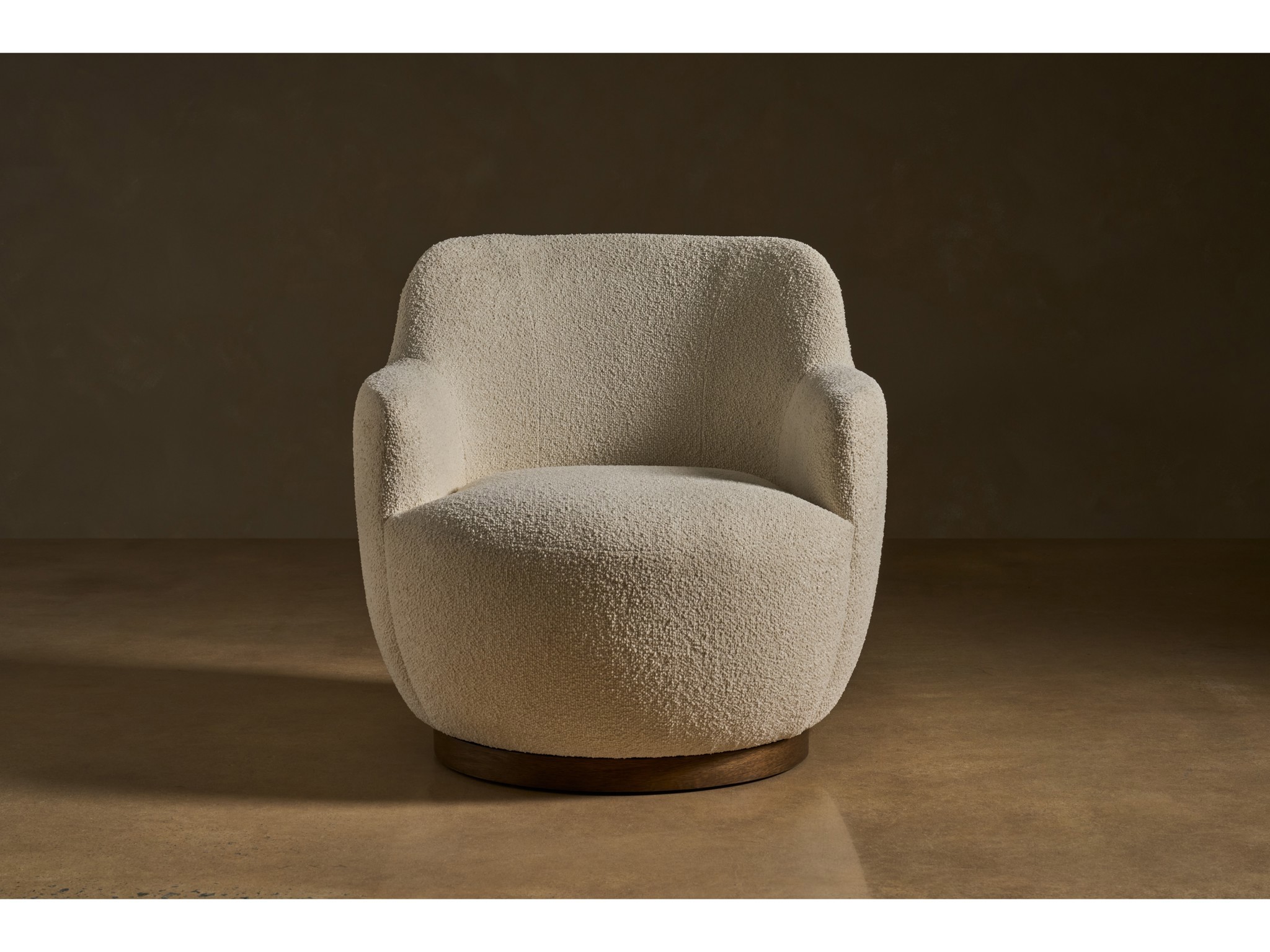 Chloe Swivel Chair - Multiple item room scene