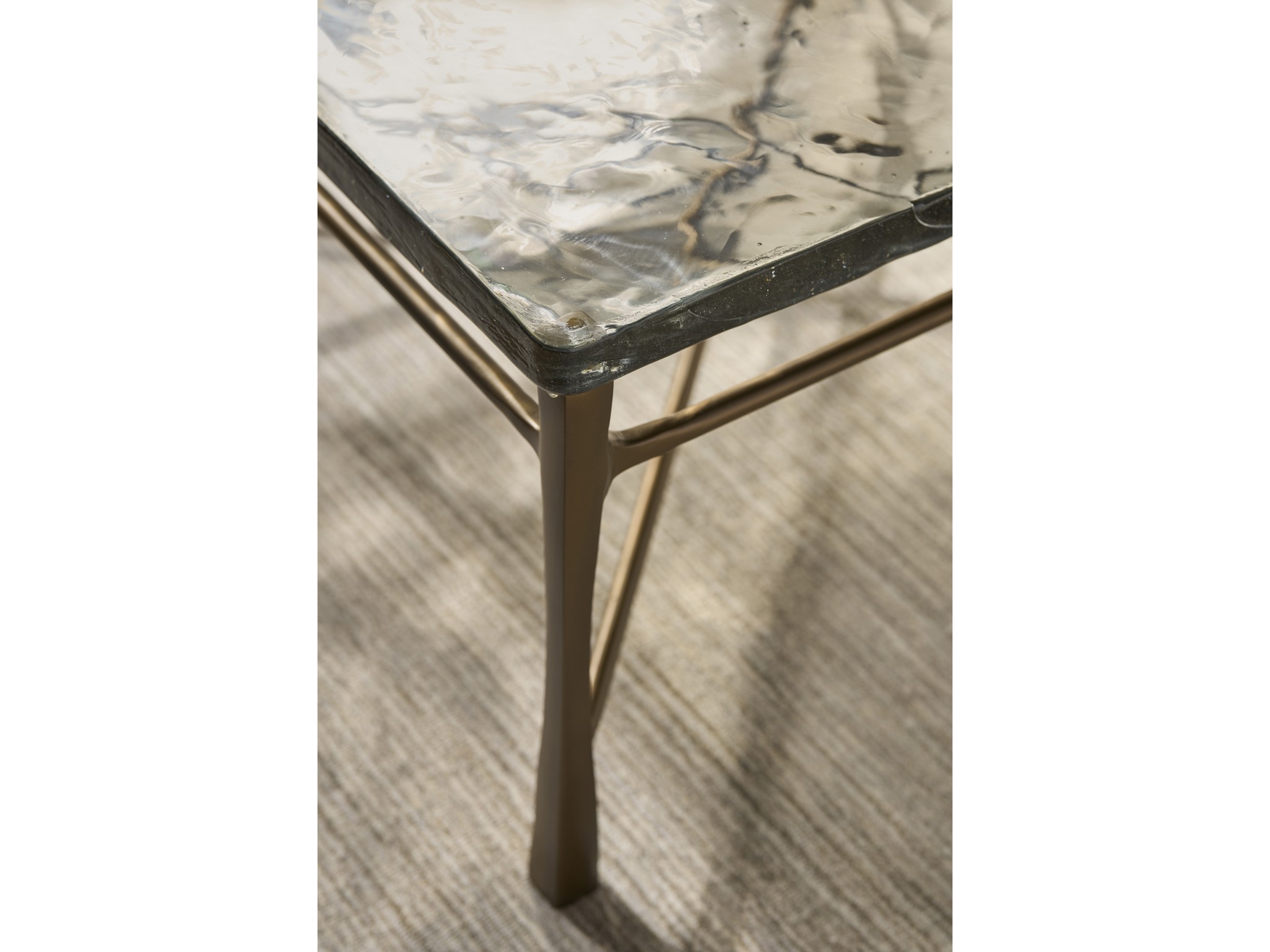 Cirrus Cocktail Table - Multiple item room scene