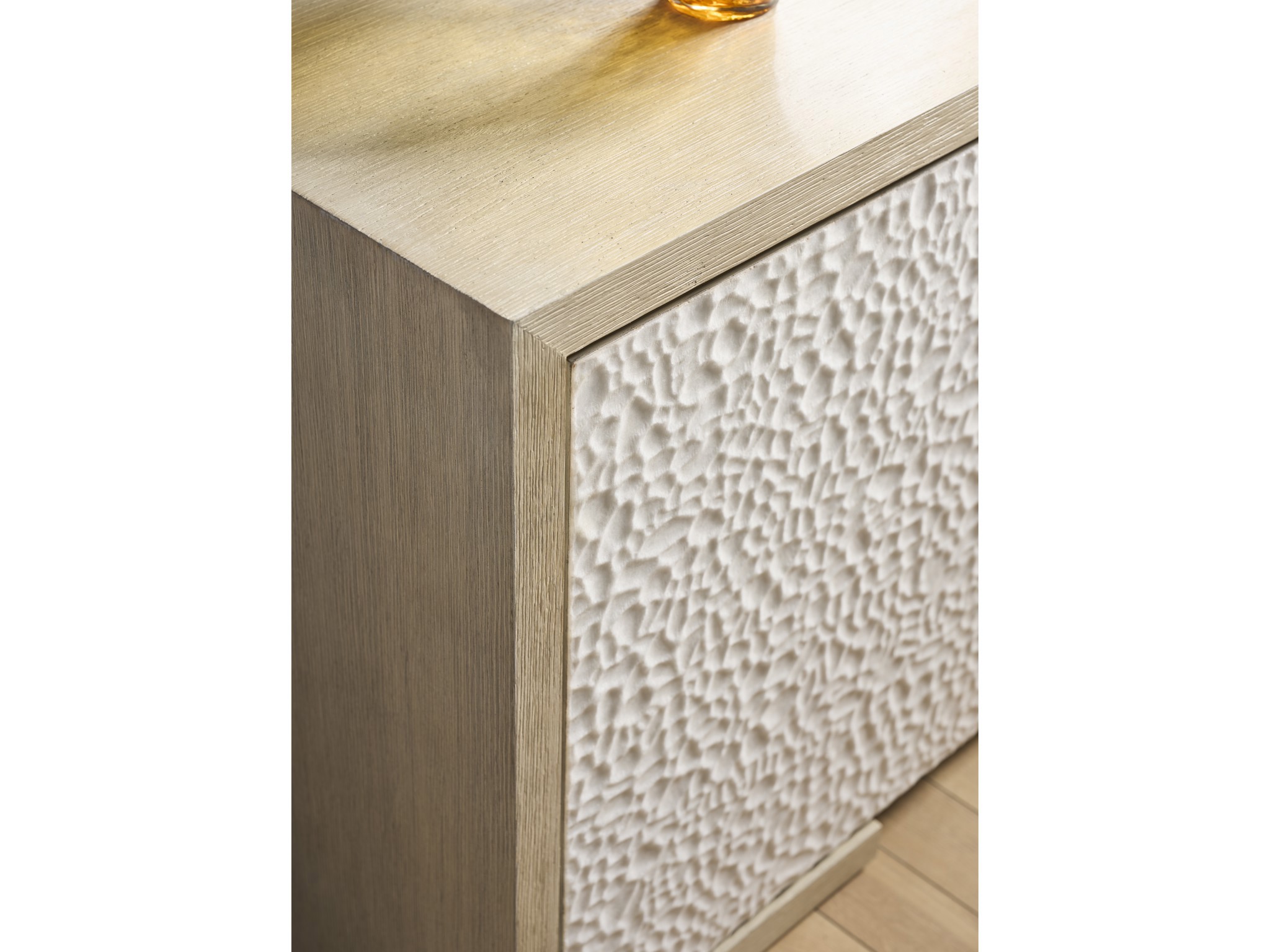 Aurora Credenza - Multiple item room scene