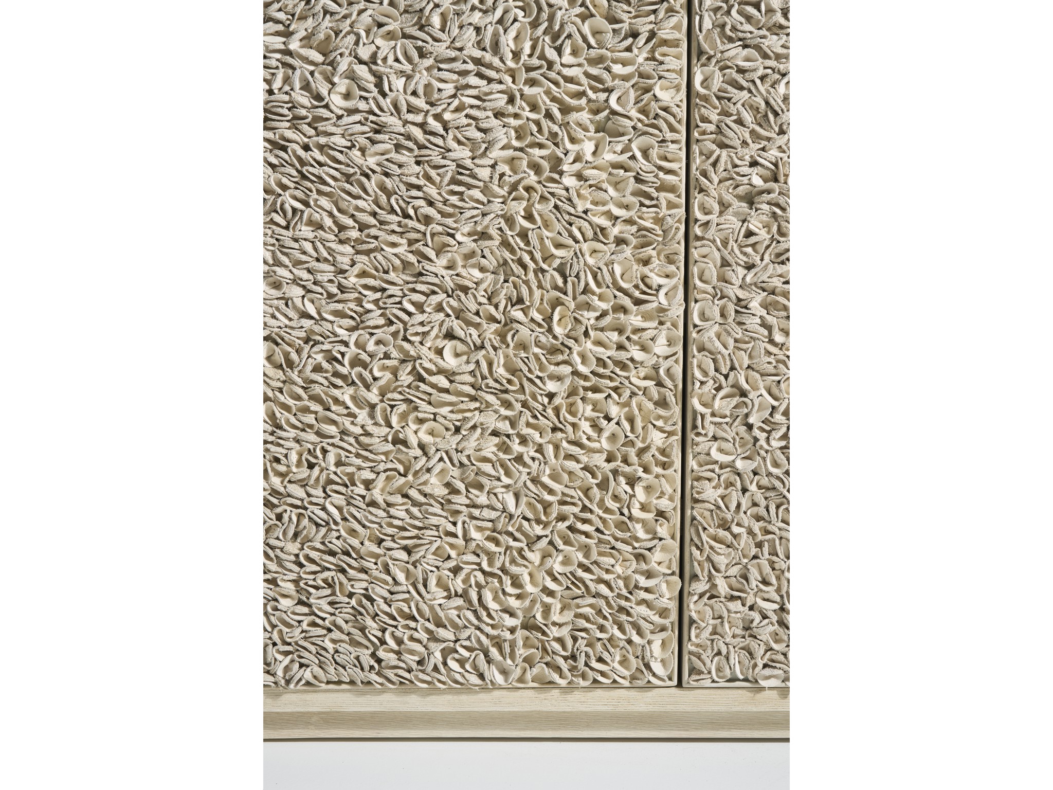 Blossom Credenza - Multiple item room scene