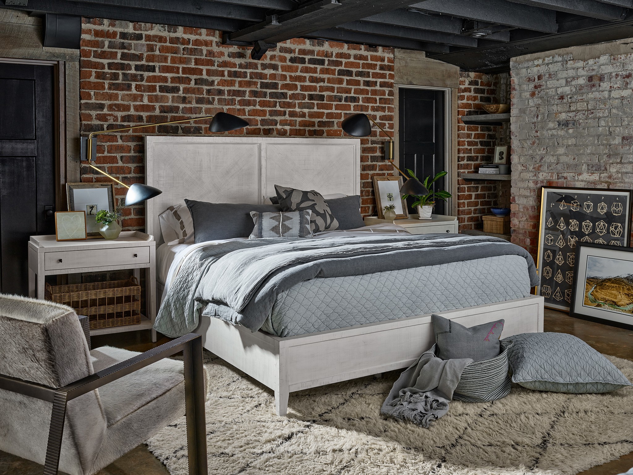 Ames Queen Bed - Multiple item room scene