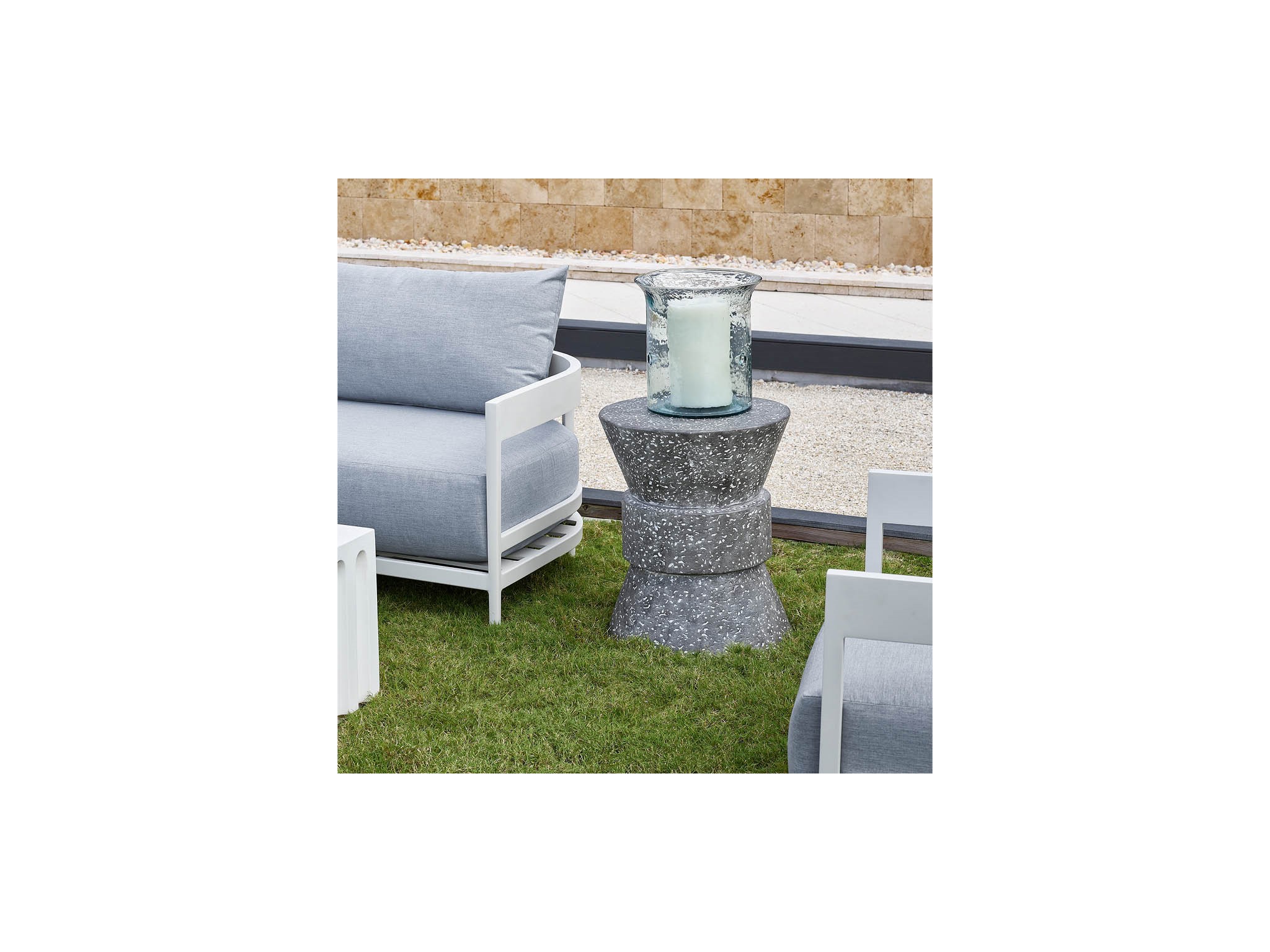 Stinson Accent Table - Multiple item room scene