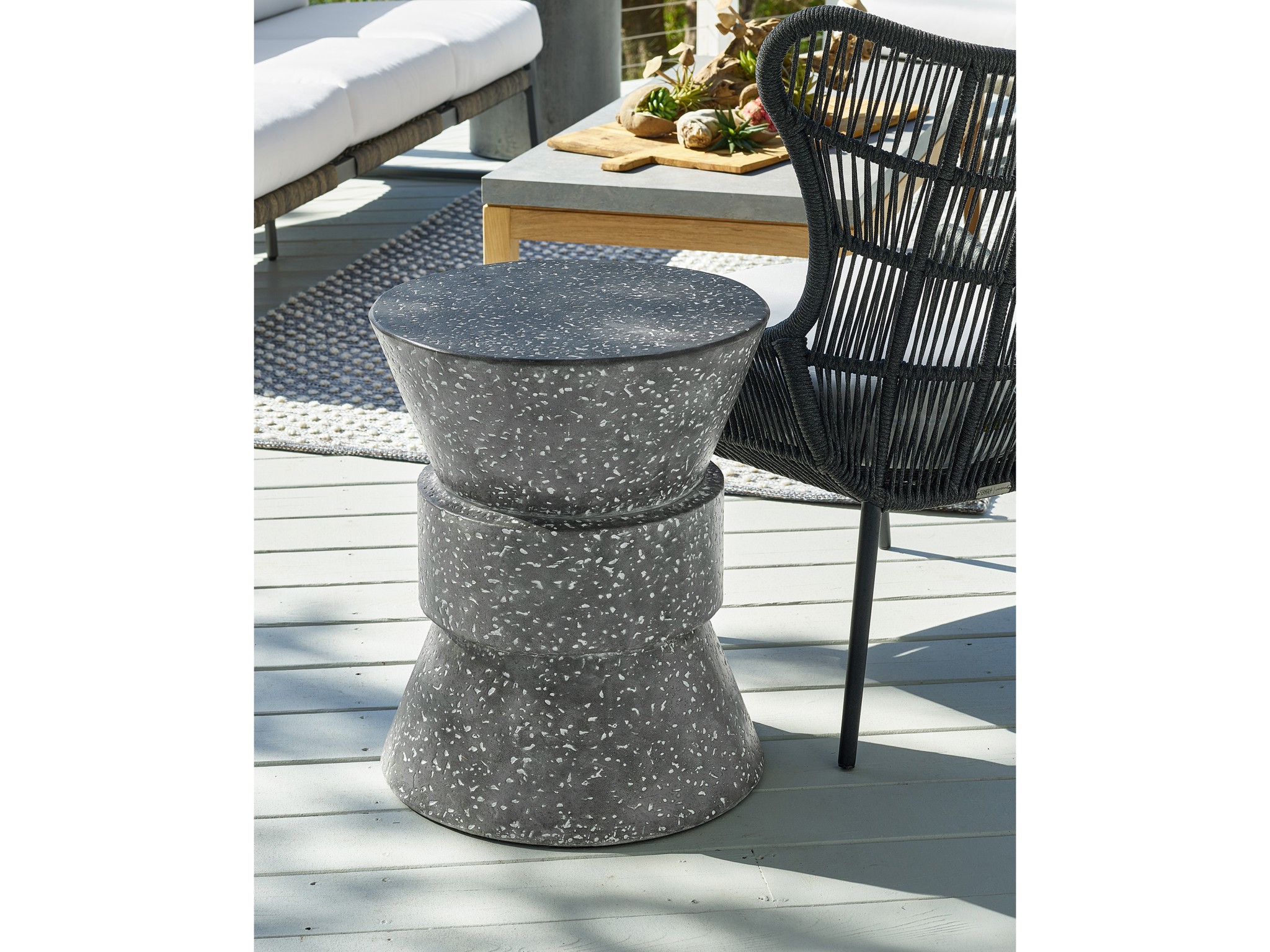 Stinson Accent Table - Multiple item room scene