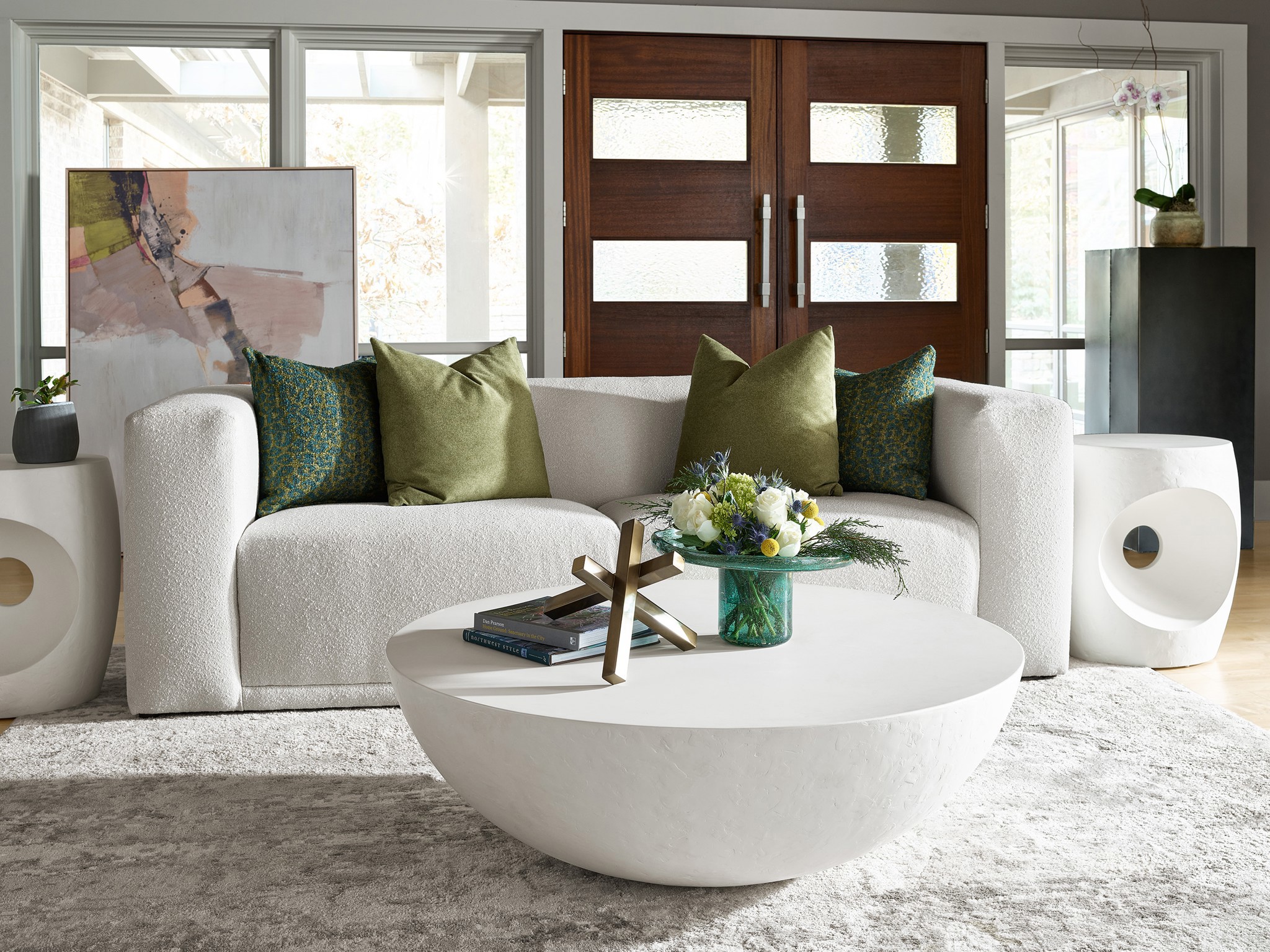 Canyo Accent Table - Multiple item room scene