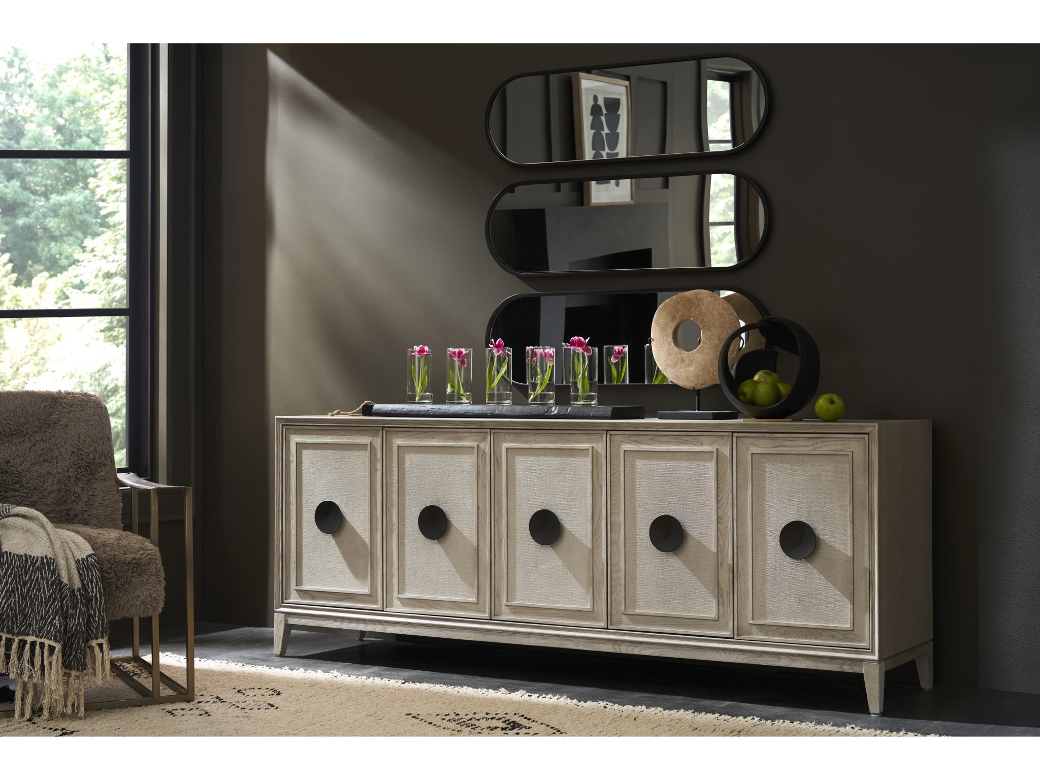 Olsen Mirror - Multiple item room scene