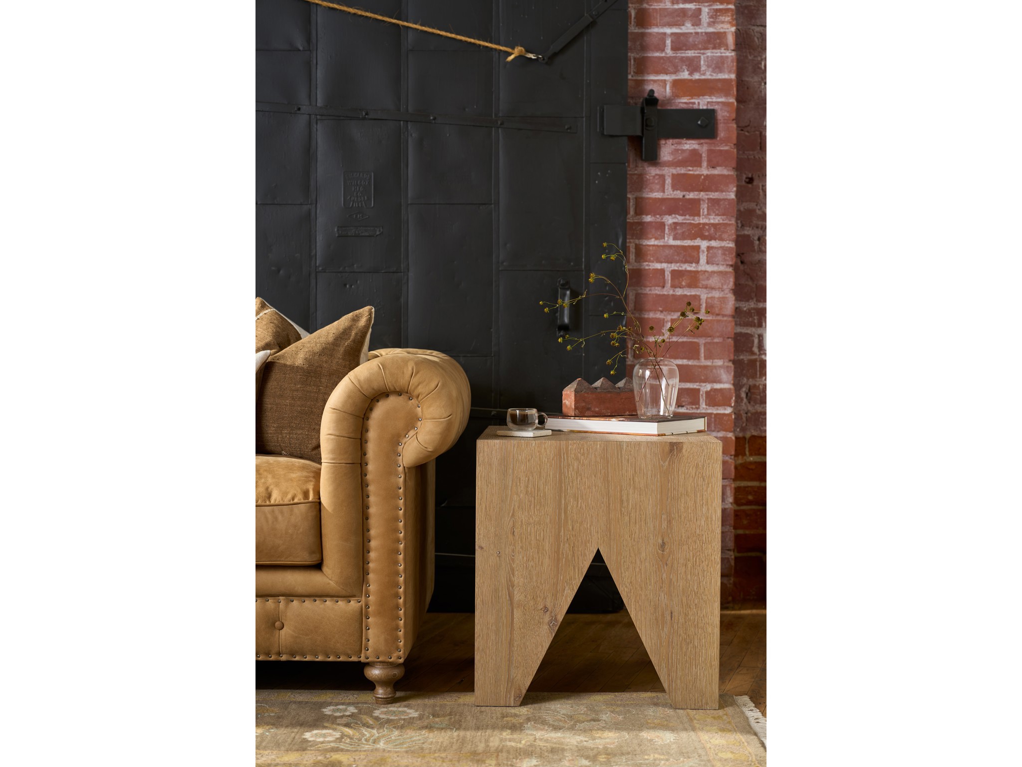 Altitude End Table - Multiple item room scene