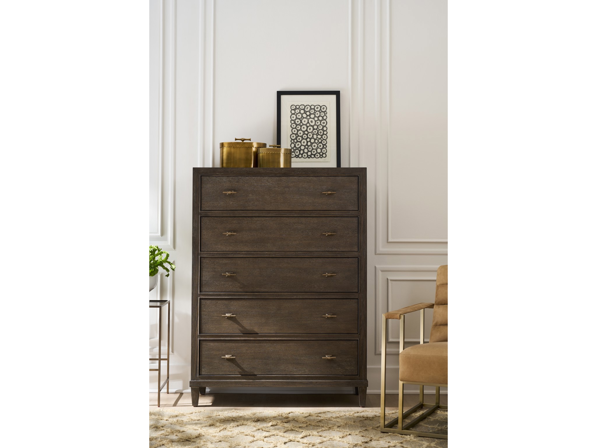 Cocoa Chest - Multiple item room scene