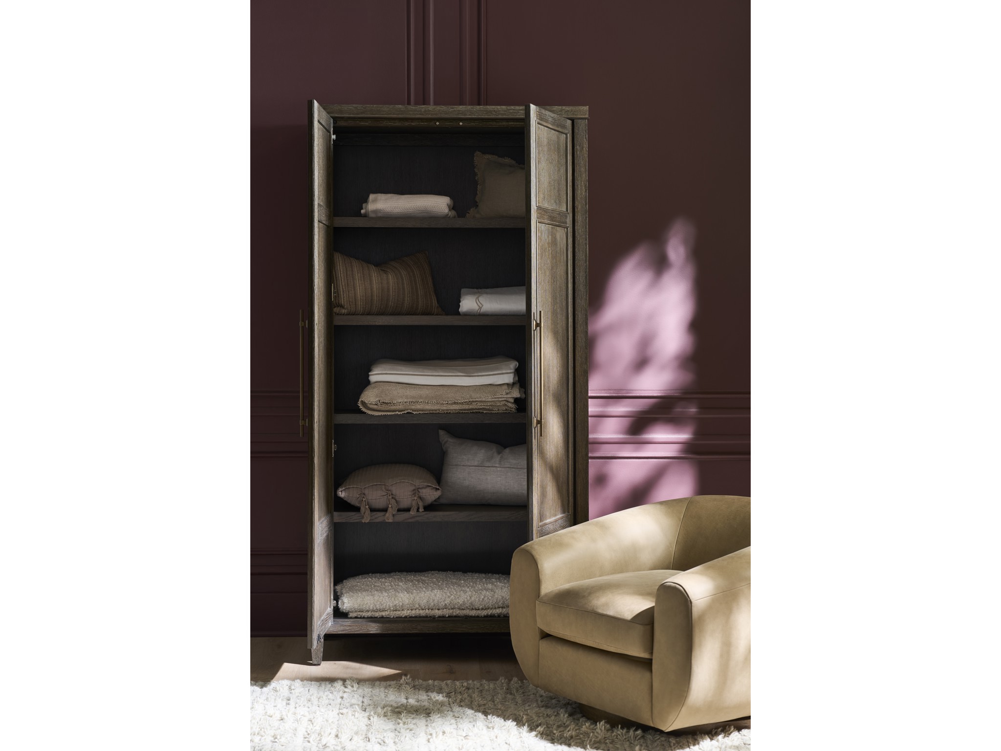 Cocoa Cabinet - Multiple item room scene