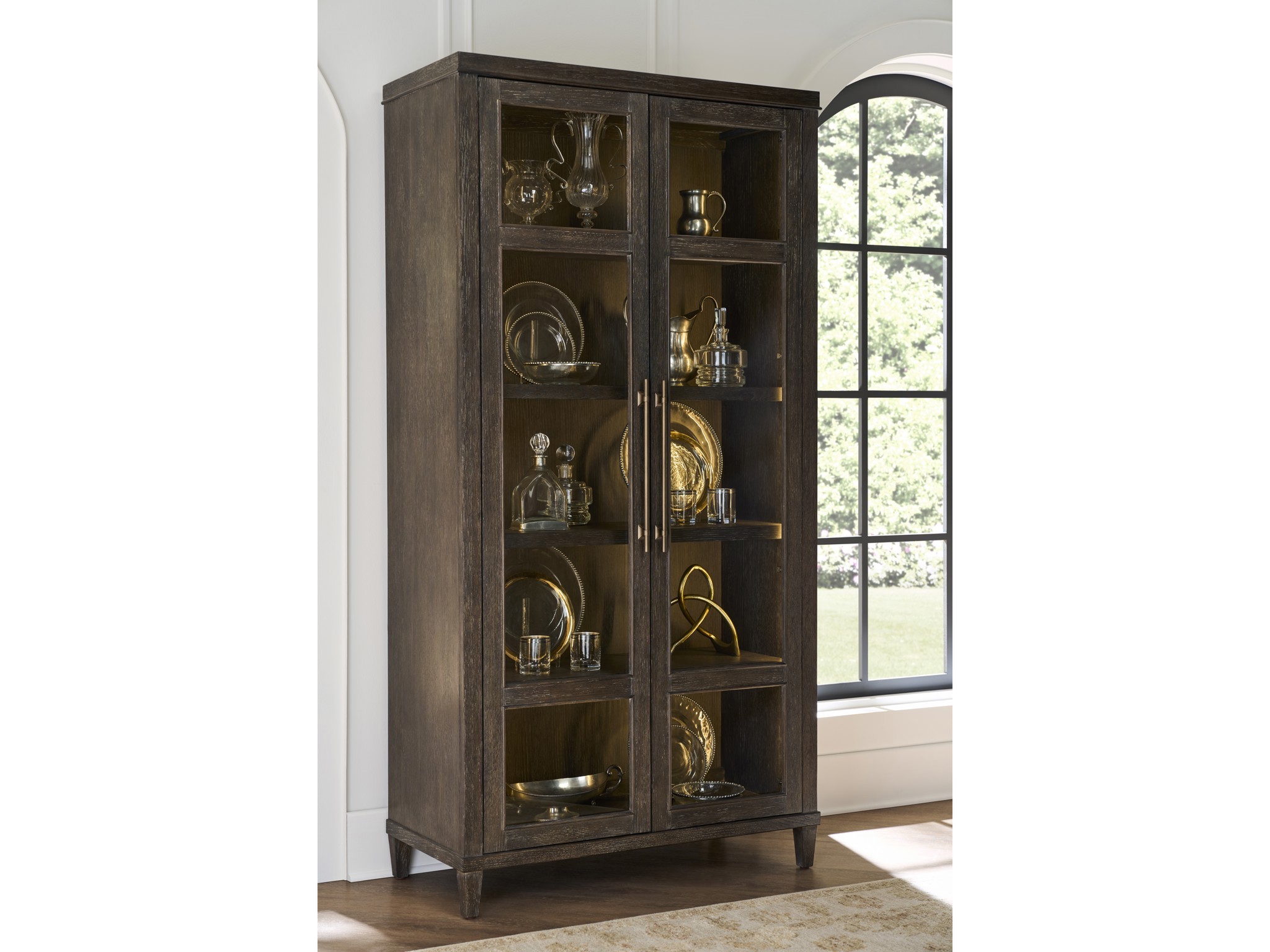 Cocoa Cabinet - Multiple item room scene