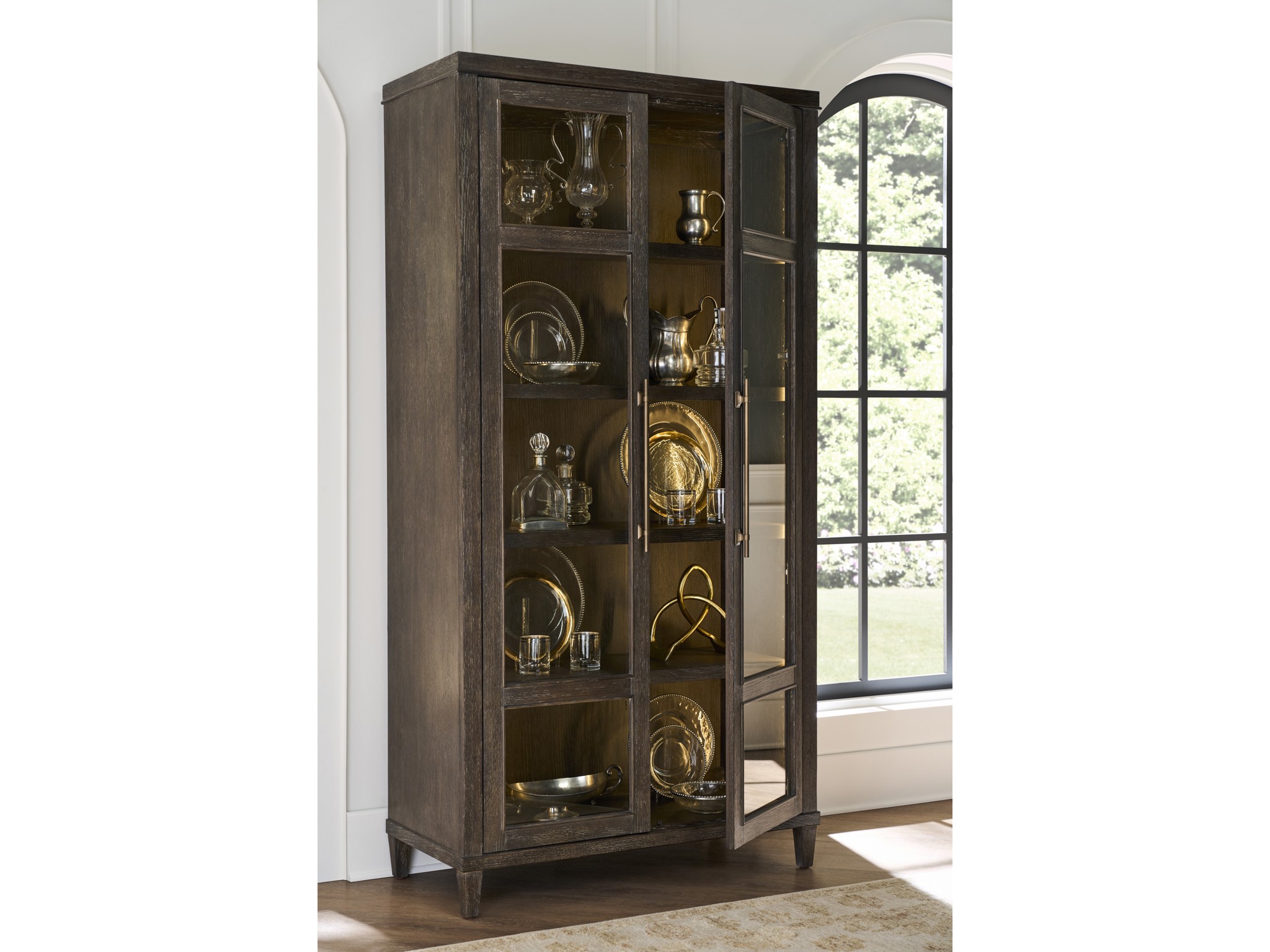 Cocoa Cabinet - Multiple item room scene