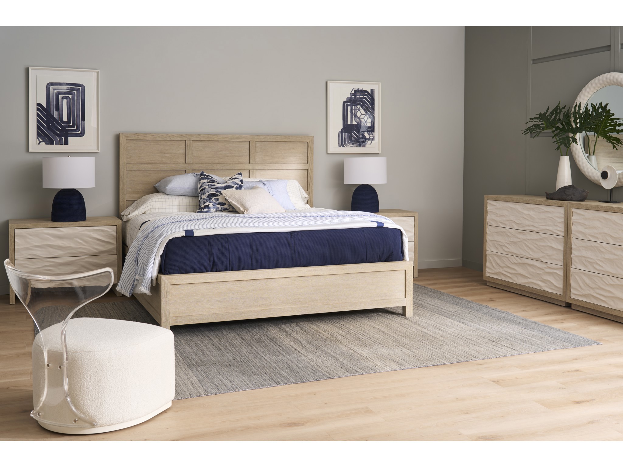 Oasis Dresser - Multiple item room scene