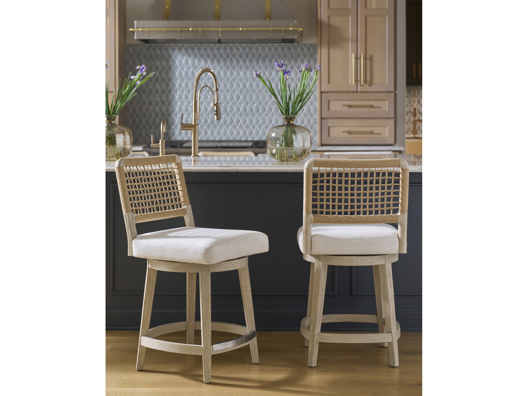 Dockside Swivel Counter Stool - Multiple item room scene