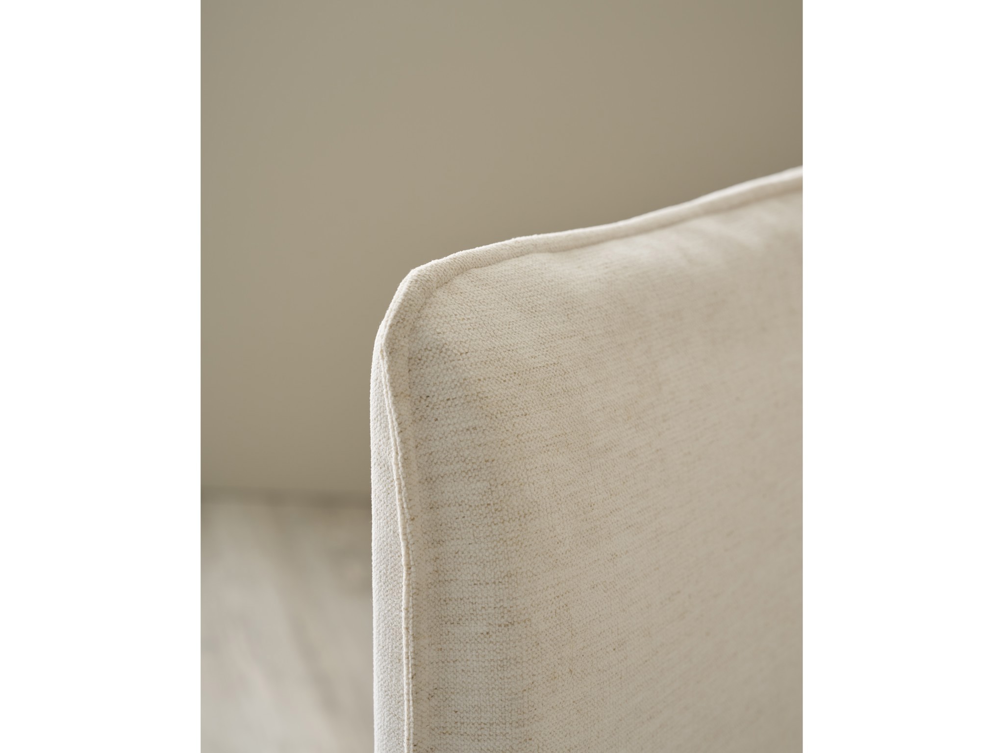 Mainsail Side Chair - Multiple item room scene