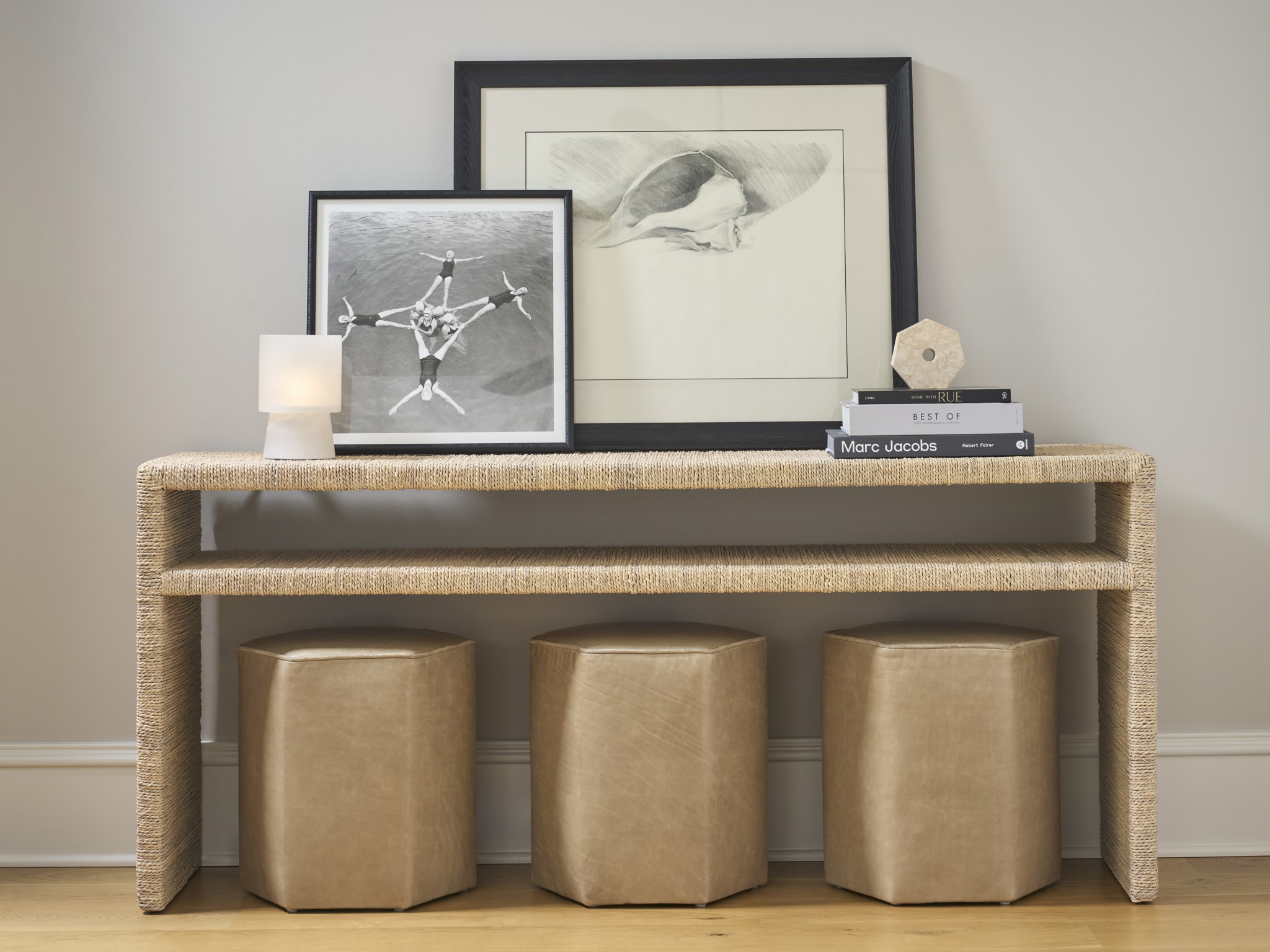 Abaca Console - Multiple item room scene