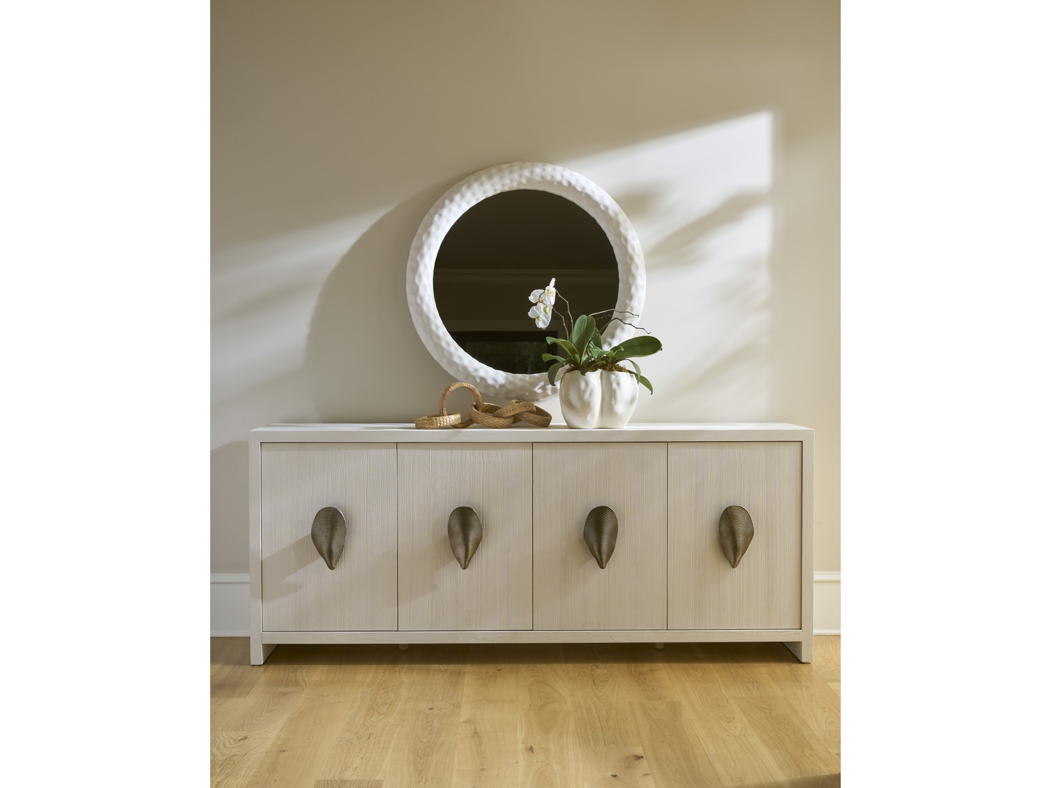 Shoreline Credenza - Multiple item room scene