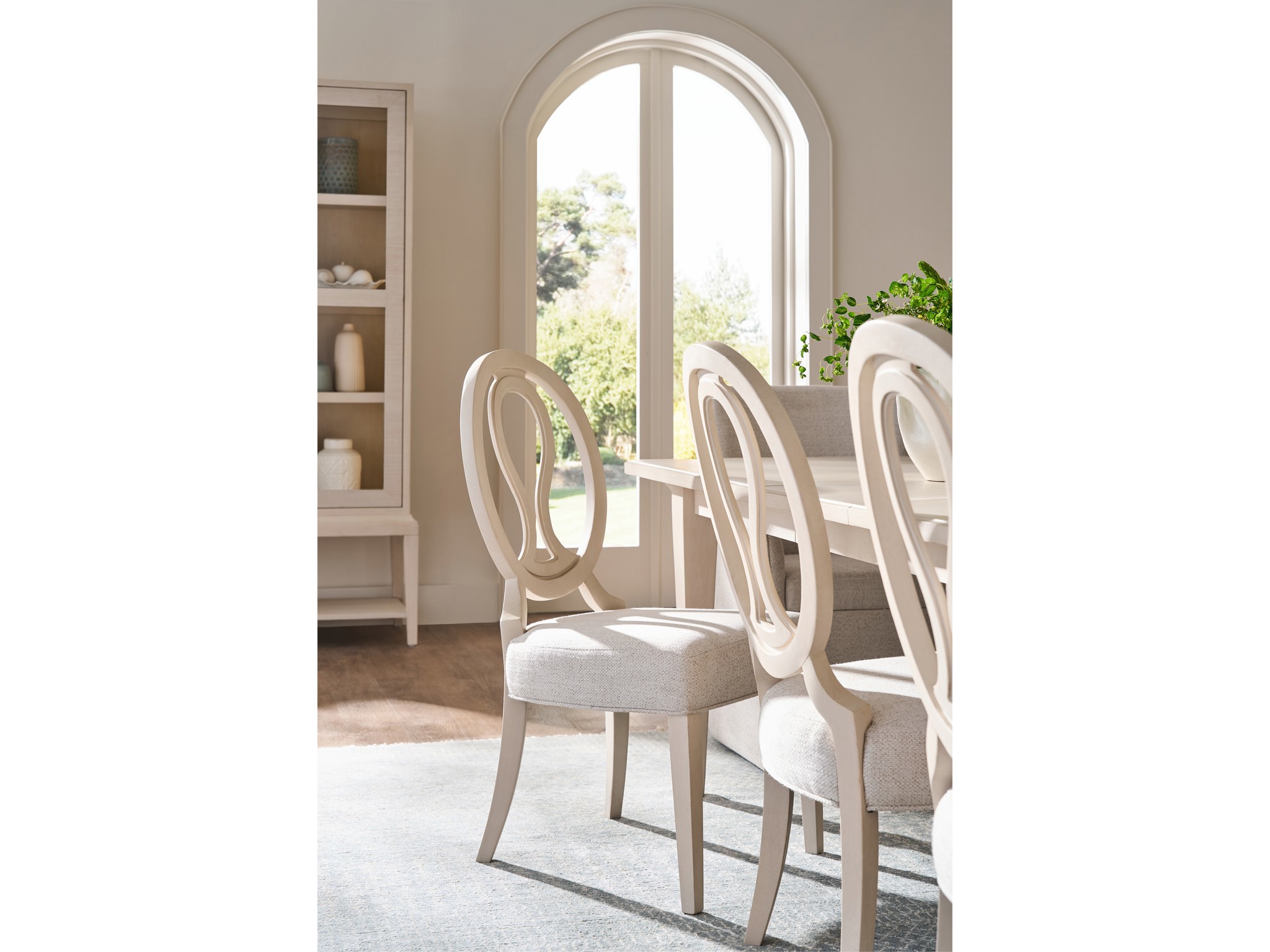 Willow Oval Side Chair - Multiple item room scene