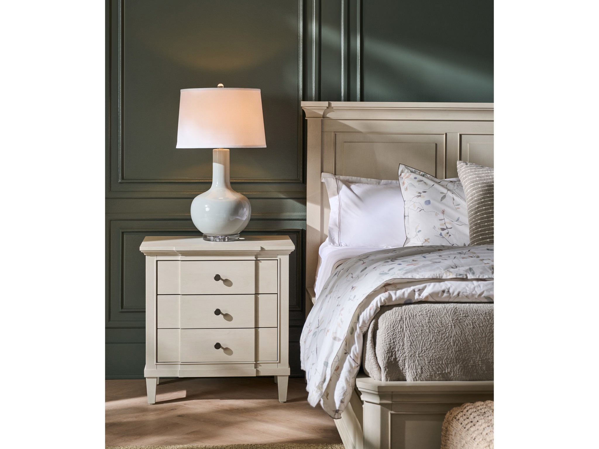 Willow Nightstand - Multiple item room scene