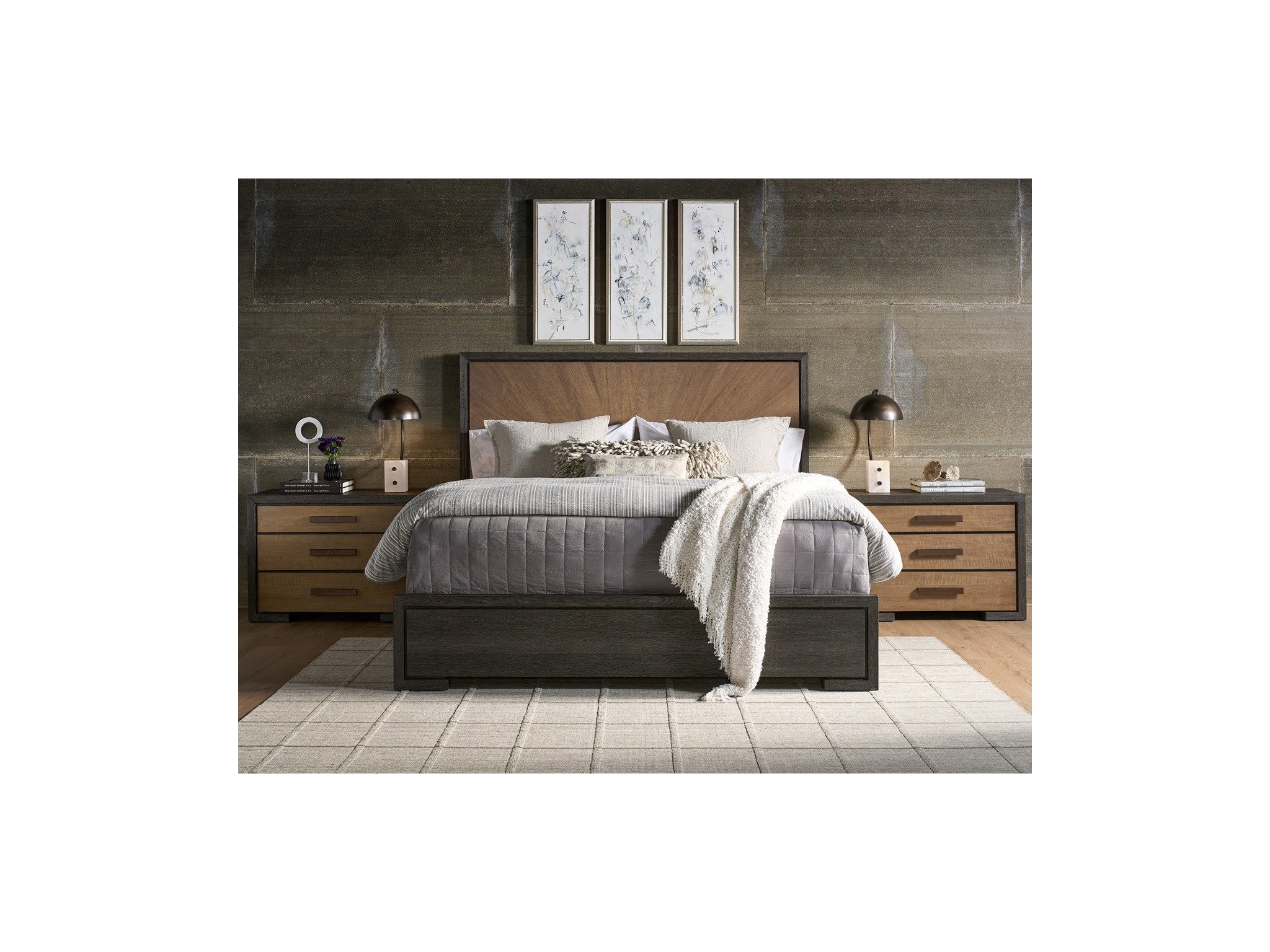 Veil Panel Bed King - Multiple item room scene