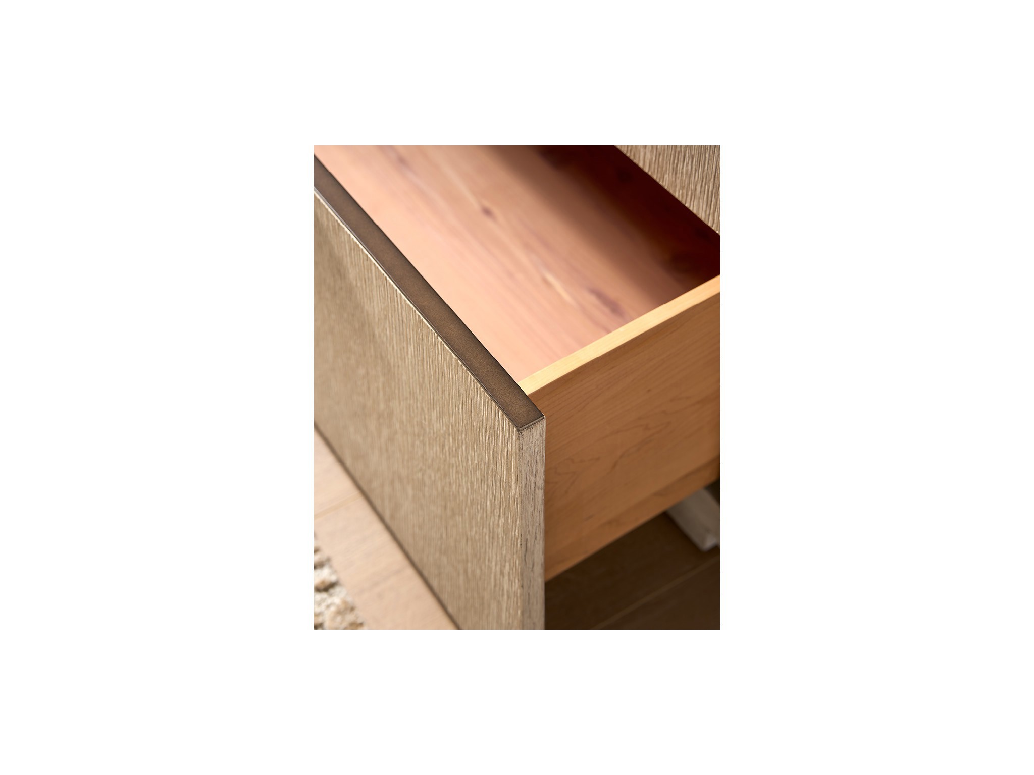 Quartz Drawer Chest - Multiple item room scene