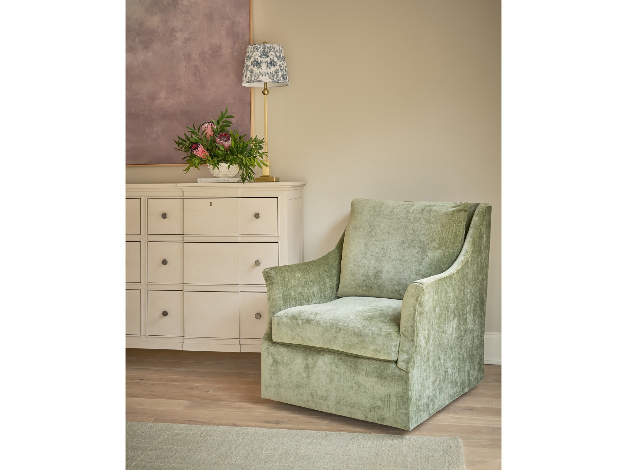 Willow Dresser - Multiple item room scene