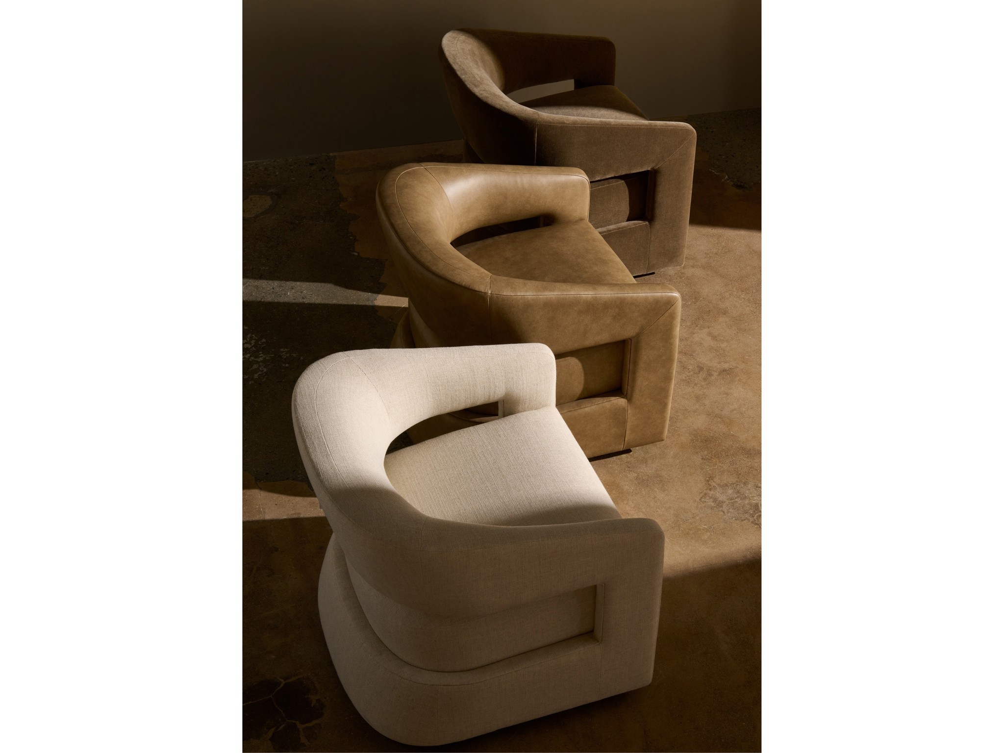 Drew Swivel Chair - Multiple item room scene