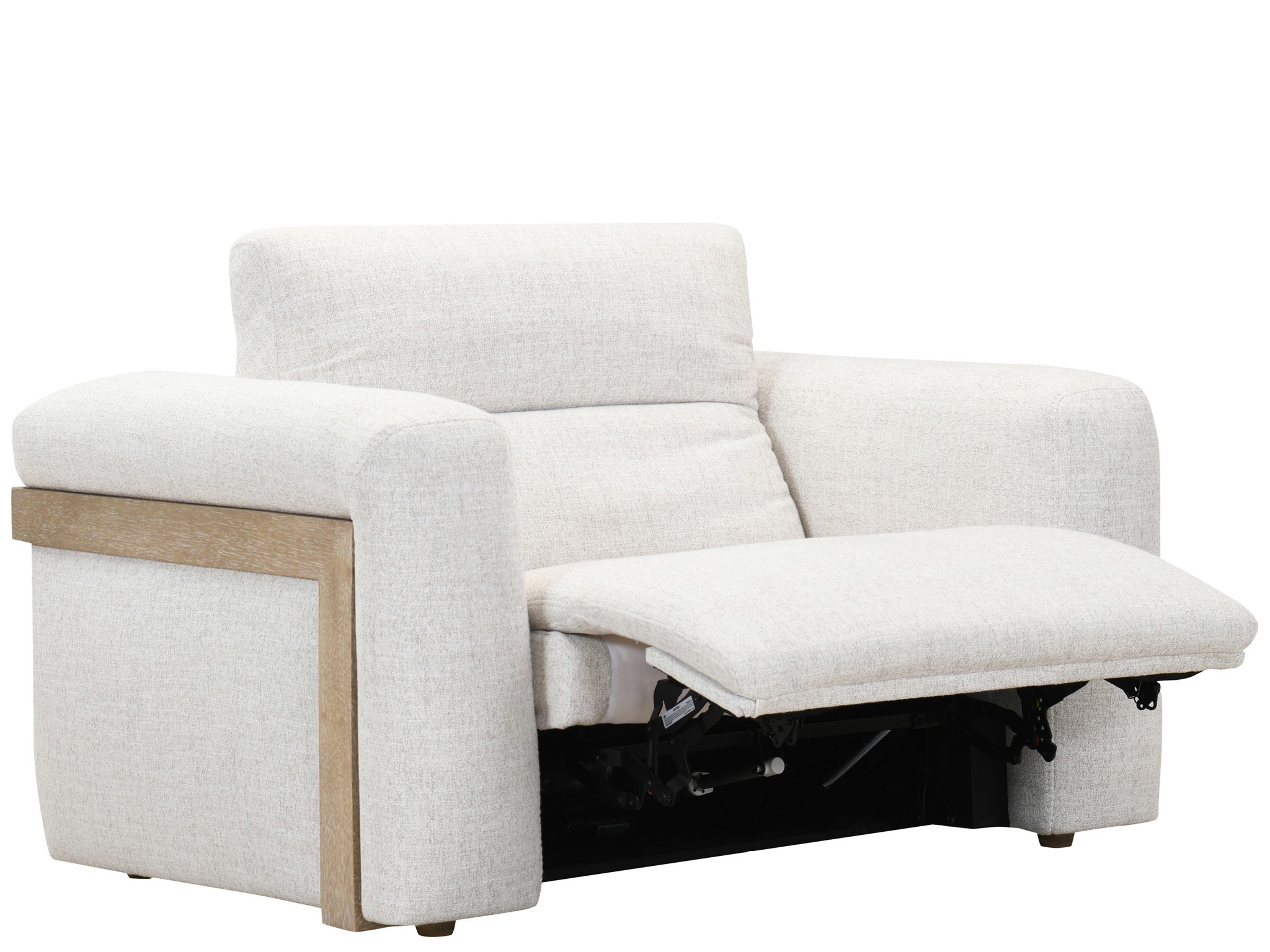Maddox XL Recliner - Silo with a white background