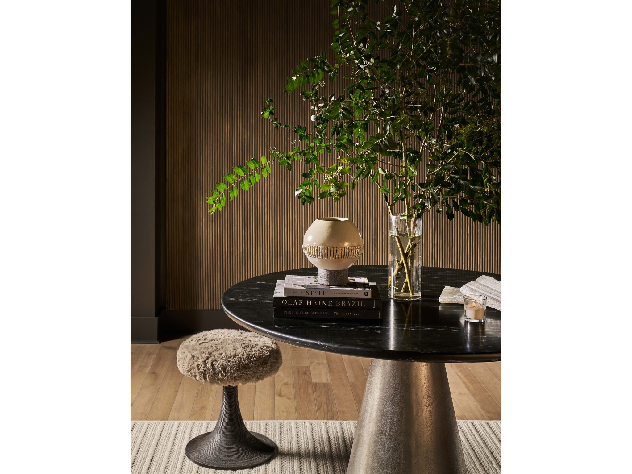 Kira Stool - Multiple item room scene