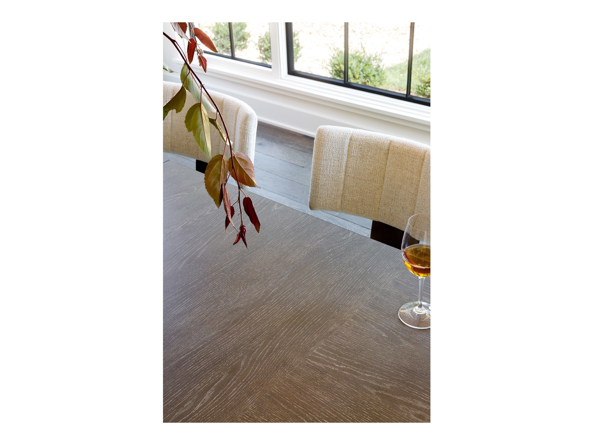 Del Monte Dining Table Complete - Multiple item room scene