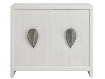 Shoreline Chest