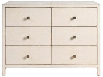 Lira Dresser